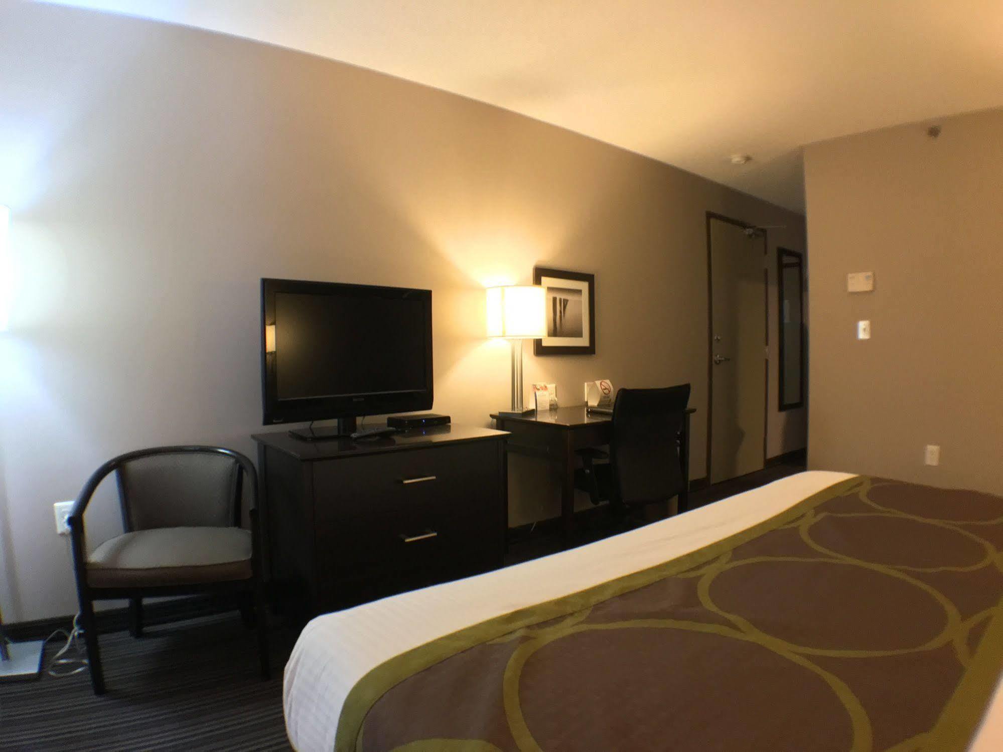 Hotel Super 8 By Wyndham Kapuskasing Extérieur photo