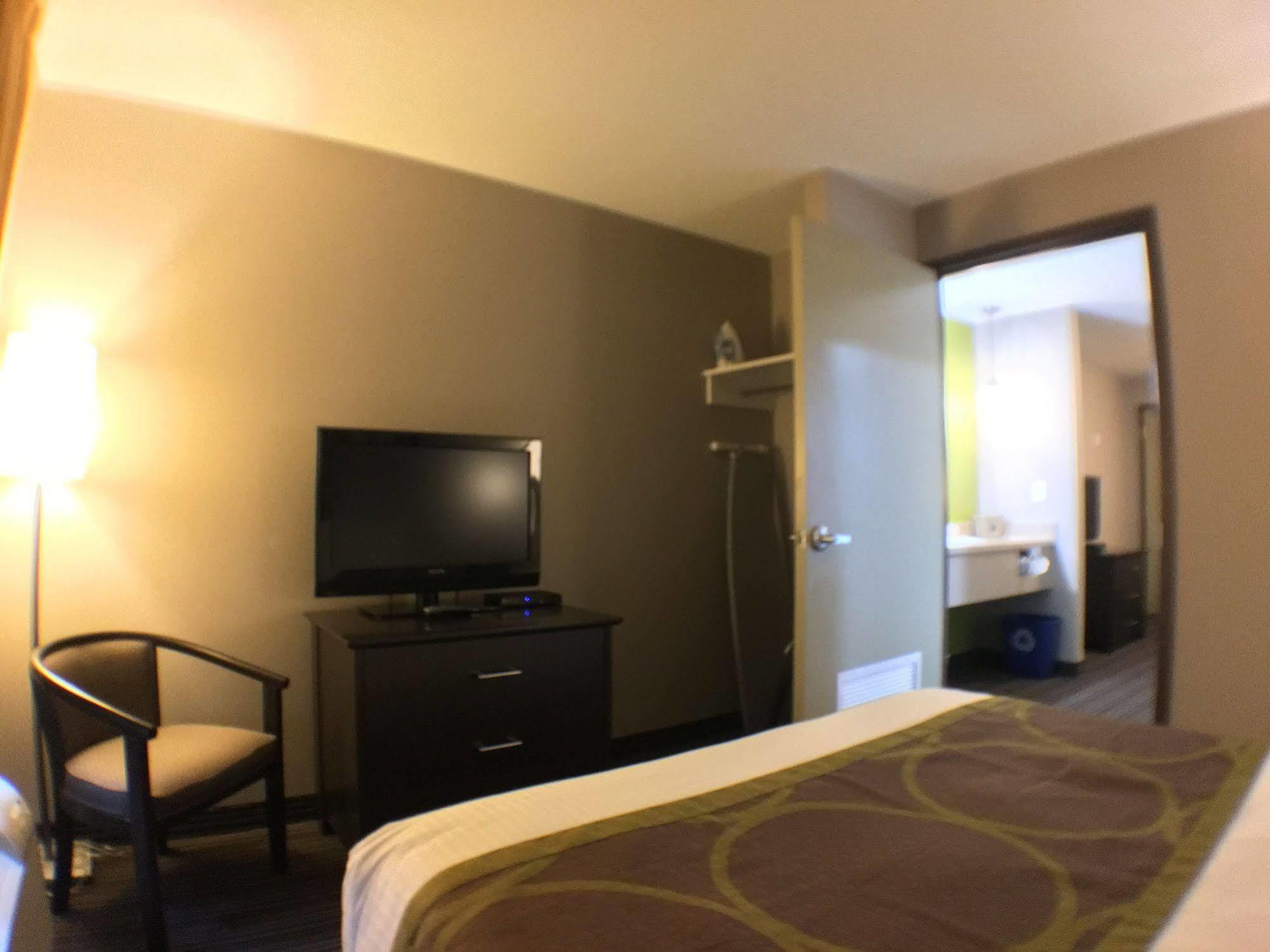 Hotel Super 8 By Wyndham Kapuskasing Extérieur photo