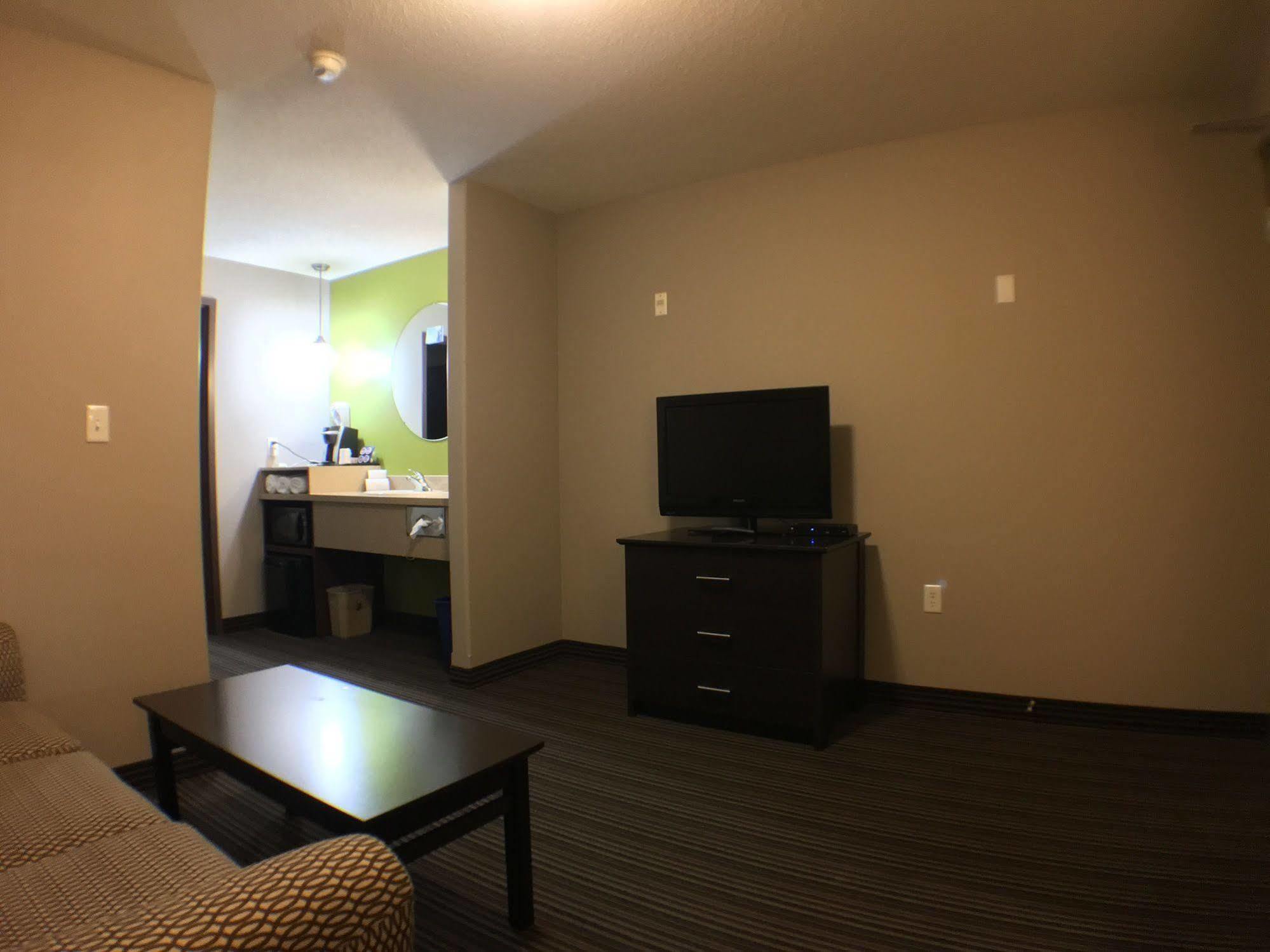 Hotel Super 8 By Wyndham Kapuskasing Extérieur photo