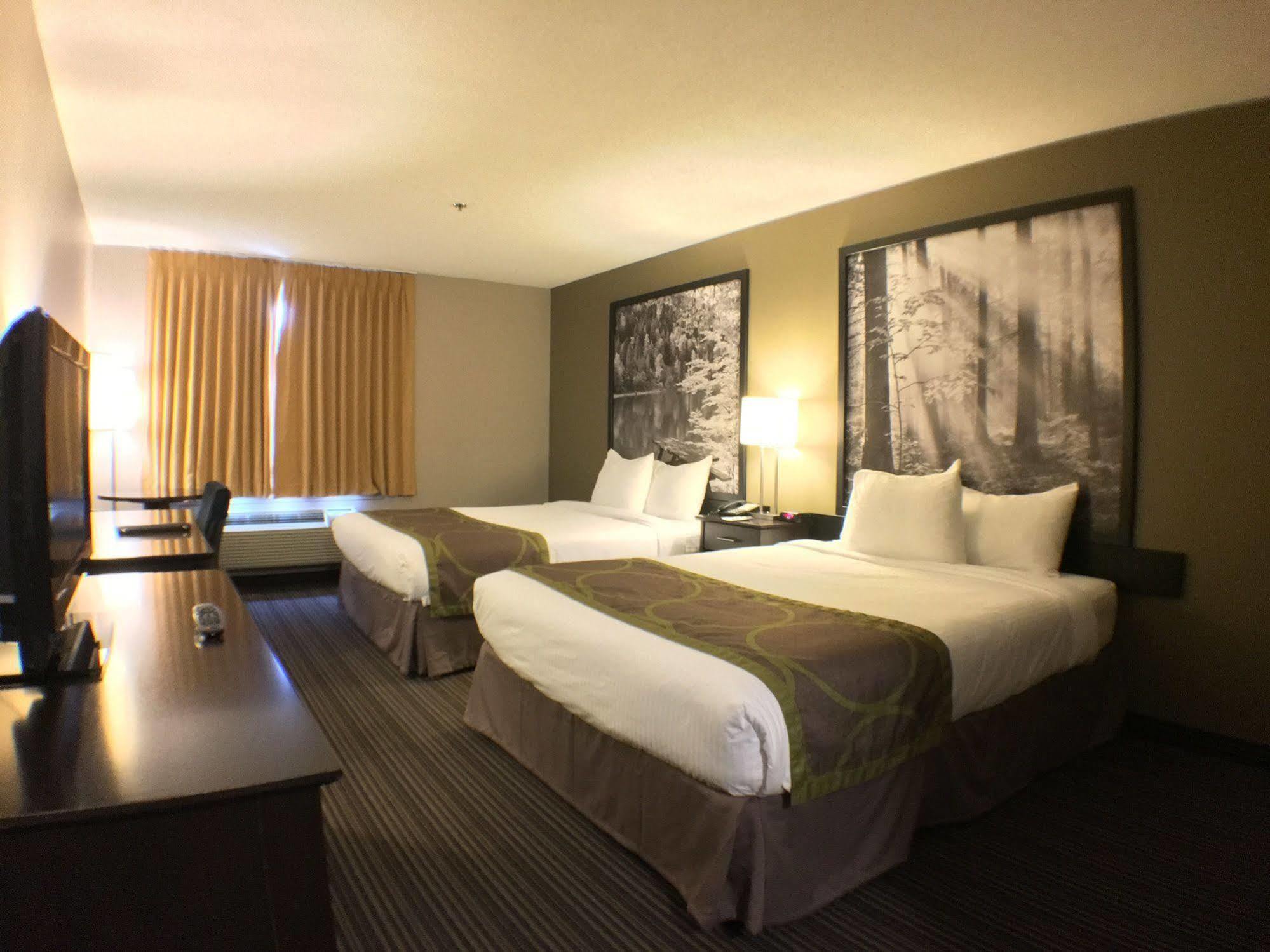 Hotel Super 8 By Wyndham Kapuskasing Extérieur photo