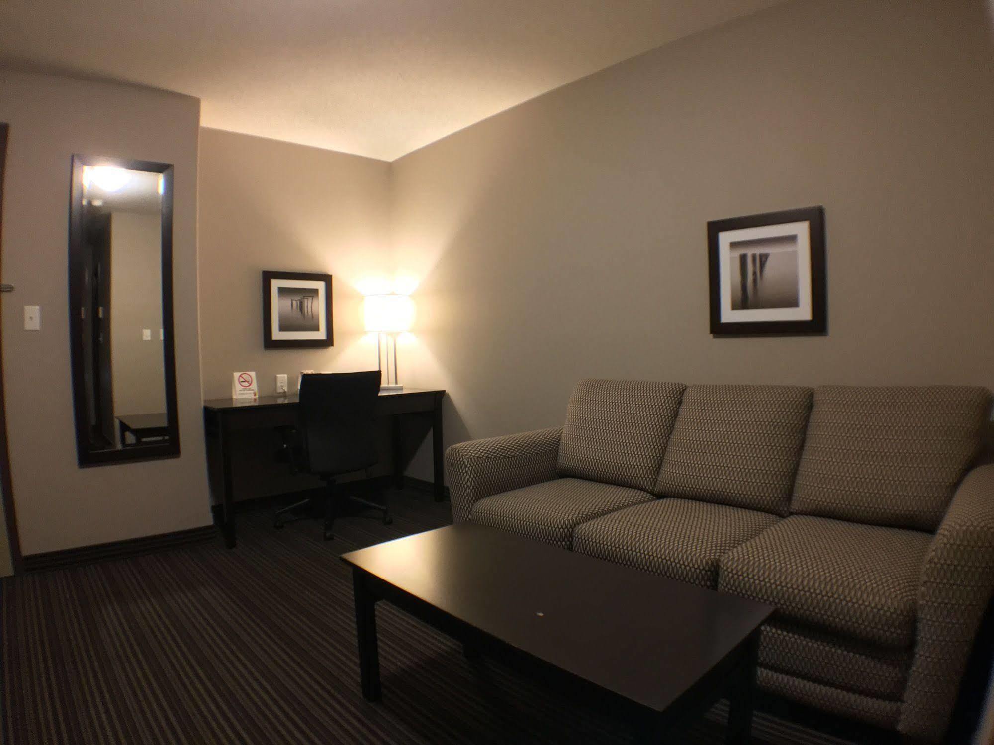 Hotel Super 8 By Wyndham Kapuskasing Extérieur photo